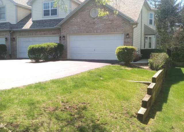 Property at 5434 Ashbrook Pl #5434, Downers Grove, IL 60515, 3 beds, 2 baths