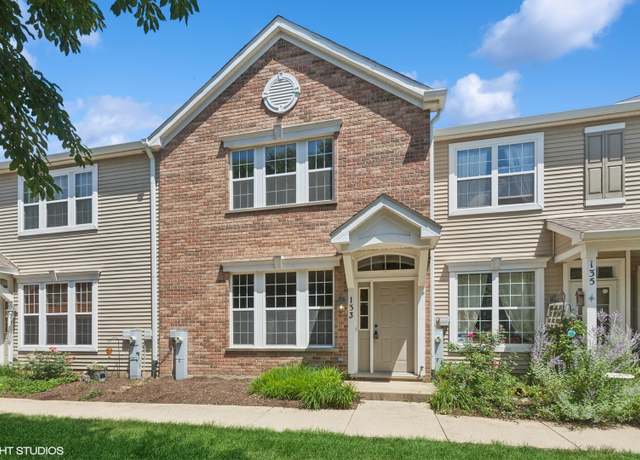 Property at 133 Springbrook Trail South, Oswego, IL 60543, 3 beds, 2.5 baths