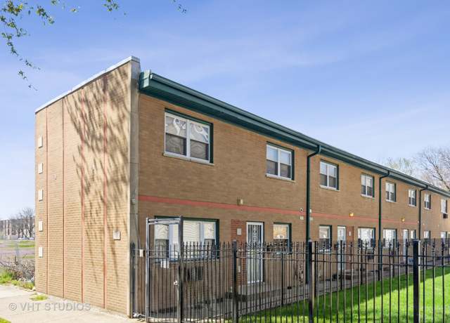 Property at 7010 S East End Ave #4, Chicago, IL 60649, 2 beds, 1 bath