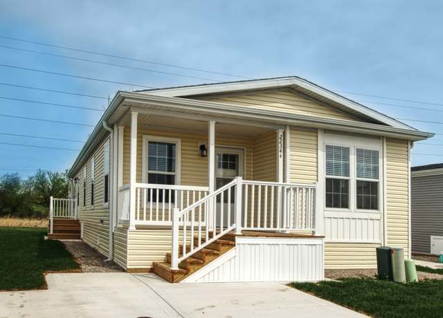Property at 22344 S Cedar Dr, Channahon, IL 60410, 3 beds, 2 baths