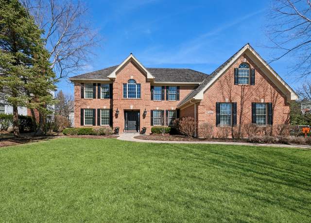 Property at 1404 Vineyard Ln, Libertyville, IL 60048, 5 beds, 5.5 baths