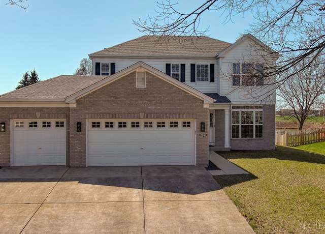 Property at 1629 Trails End Ln, Bolingbrook, IL 60490, 3 beds, 2.5 baths