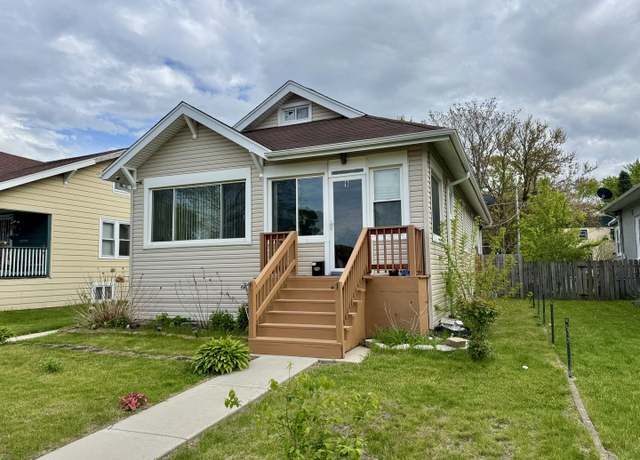 Property at 9 Highland St, Calumet City, IL 60409, 3 beds, 2 baths