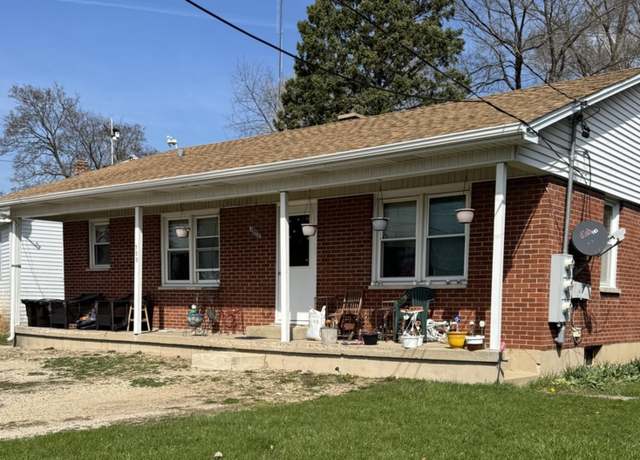 Property at 300 Barrington Rd, Wauconda, IL 60084, 2 beds, 2 baths