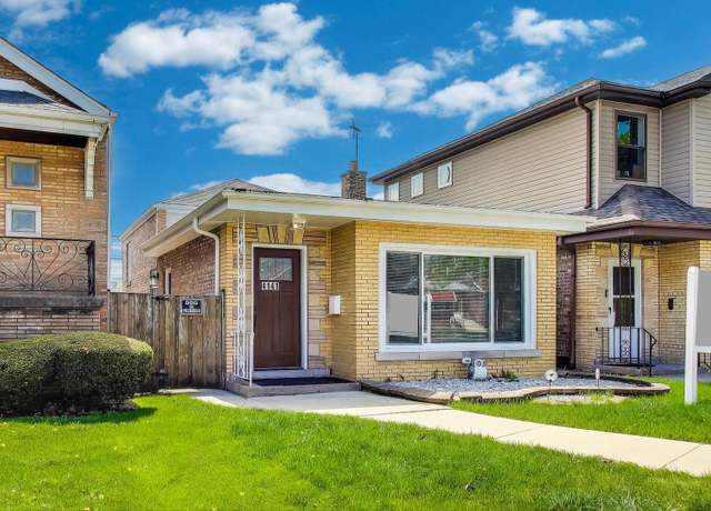 Property at 4141 W 59th St, Chicago, IL 60629, 2 beds, 1 bath