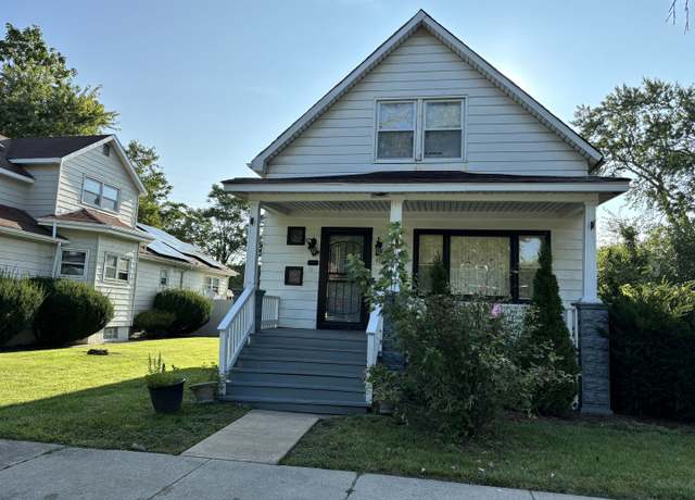 Property at 13741 S Wabash Ave, Riverdale, IL 60827, 4 beds, 2 baths