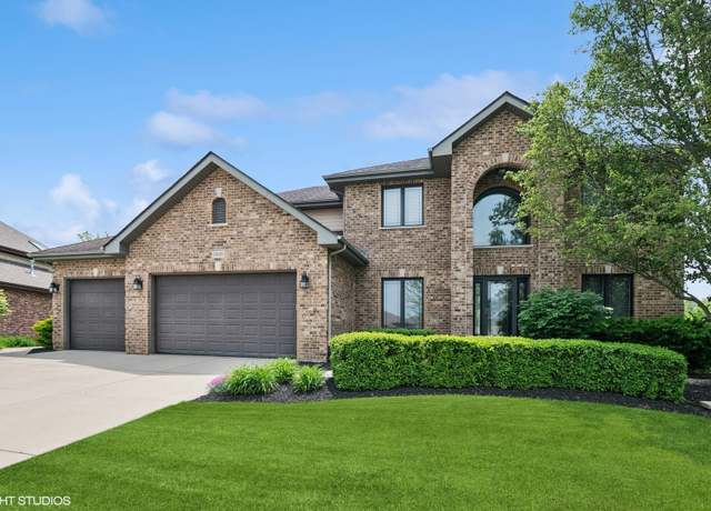 Property at 21490 English Cir, Frankfort, IL 60423, 6 beds, 3.5 baths
