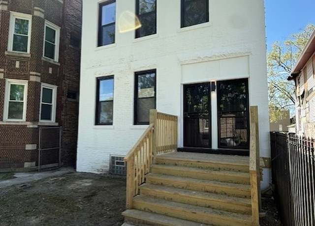 Property at 7 W 112th Pl, Chicago, IL 60628, 8 beds, 3 baths