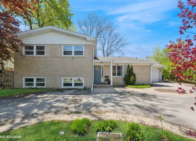 Property at 327 Wilshire Dr E, Wilmette, IL 60091, 5 beds, 4.5 baths