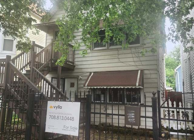 Property at 8239 S Commercial Ave, Chicago, IL 60617, 4 beds, 2.5 baths