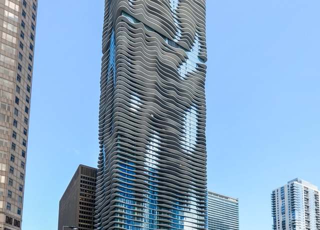 Property at 225 N Columbus Dr #5703, Chicago, IL 60601, 1 bed, 1.5 baths