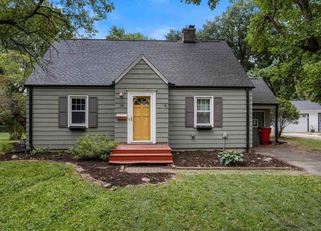 Property at 1009 W Columbia Ave, Champaign, IL 61821, 3 beds, 1 bath