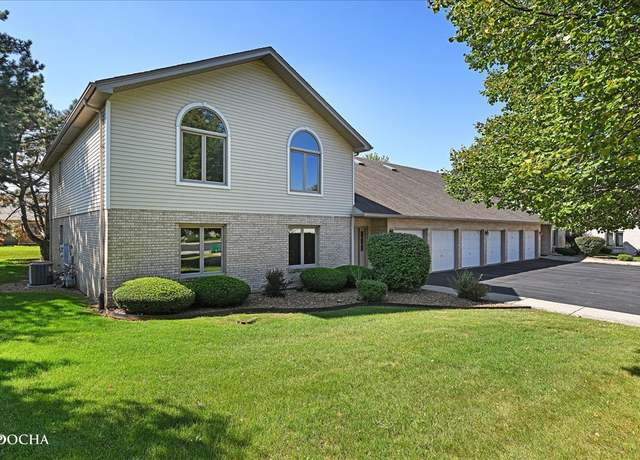 Property at 2632 Crescenzo Dr #0, Joliet, IL 60436, 2 beds, 2 baths