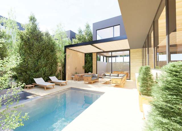 Property at 1234 N Paulina St, Chicago, IL 60622, 5 beds, 5.5 baths