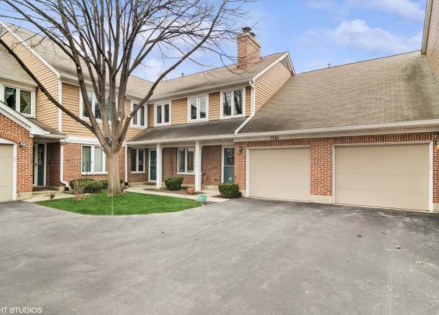 Property at 1537 N Kendal Ct, Arlington Heights, IL 60004, 2 beds, 2 baths