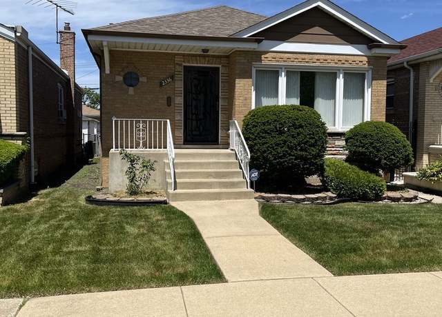 Property at 2336 W 81st St, Chicago, IL 60620, 3 beds, 1.5 baths