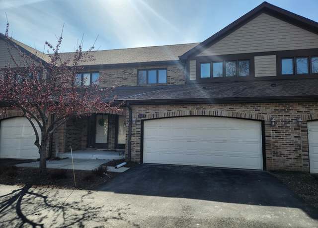 Property at 1835 Golf View Dr, Bartlett, IL 60103, 3 beds, 3.5 baths