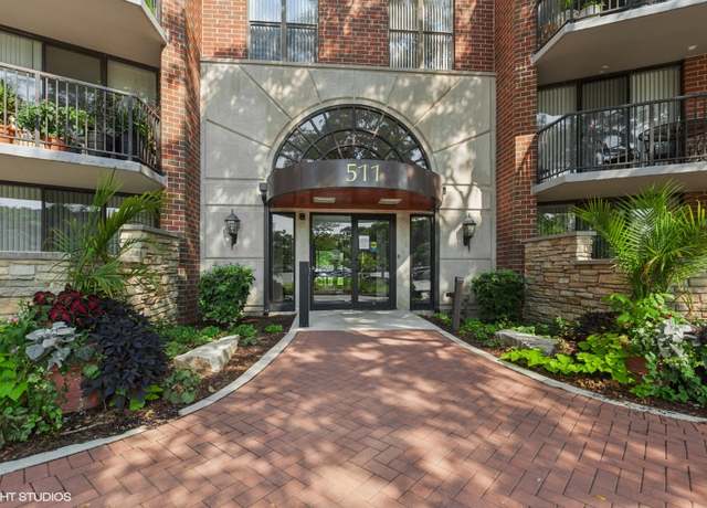 Property at 511 Aurora Ave #108, Naperville, IL 60540, 1 bed, 1 bath
