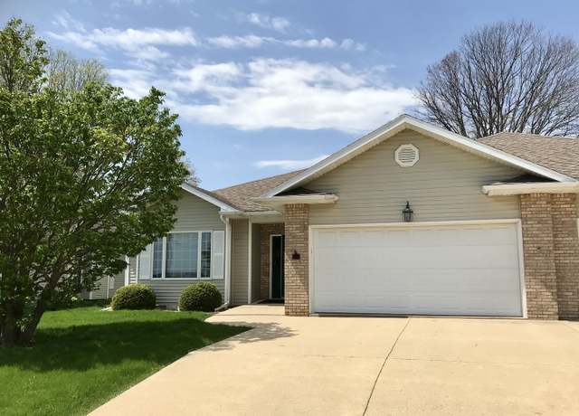 Property at 940 Sunshine Dr, Princeton, IL 61356, 3 beds, 2 baths