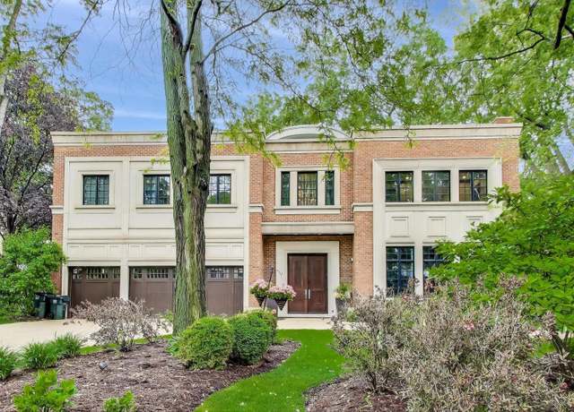 Property at 6535 N Tower Circle Dr, Lincolnwood, IL 60712, 6 beds, 6.5 baths
