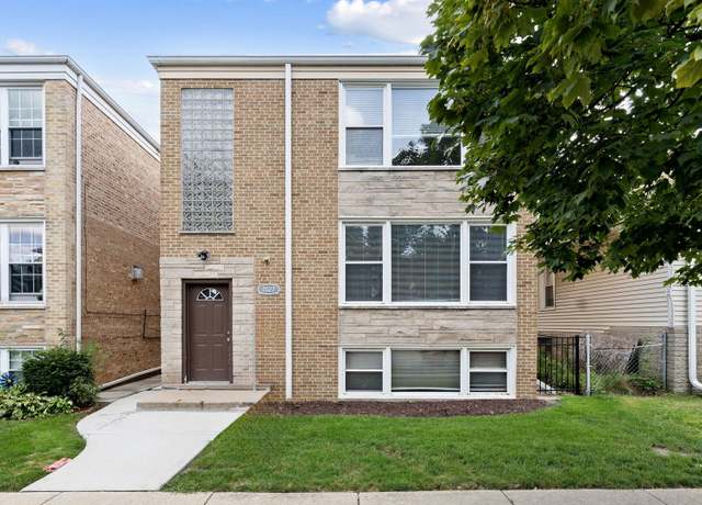 Property at 7027 W Diversey Ave, Chicago, IL 60707, 7 beds, 3 baths