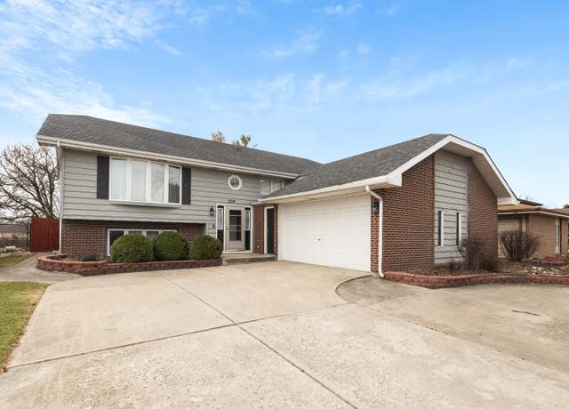 Property at 3019 201st Pl, Lynwood, IL 60411, 5 beds, 2 baths