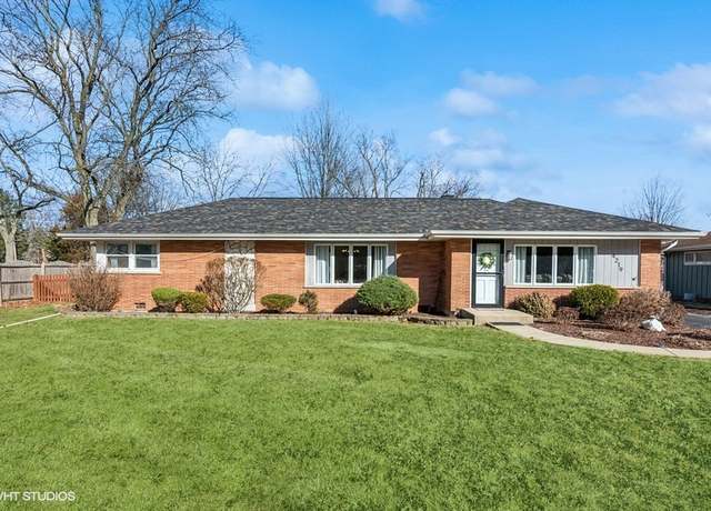 Property at 4219 Northcott Ave, Downers Grove, IL 60515, 3 beds, 2 baths