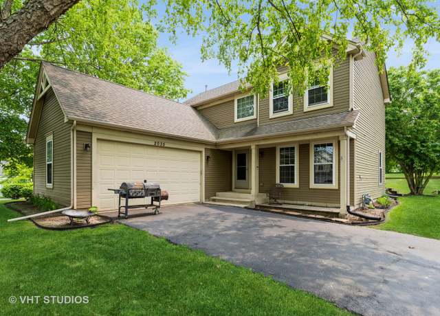 Property at 2035 Aspen Dr, Woodstock, IL 60098, 4 beds, 2.5 baths