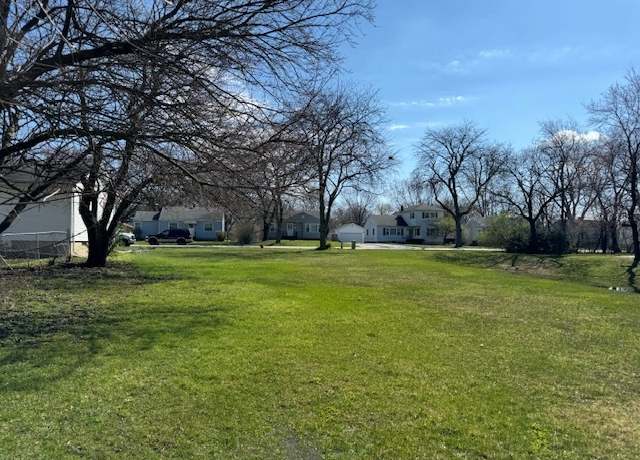 Property at 22120 Ridgeway Ave, Richton Park, IL 60471