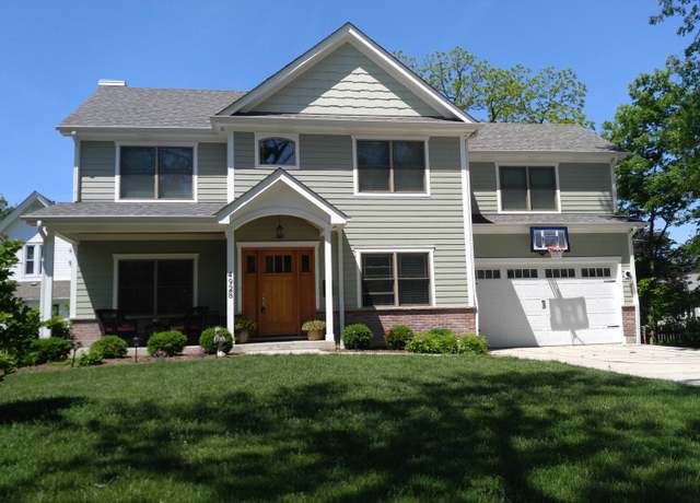 Property at 6s438 Williams St, Downers Grove, IL 60516, 4 beds, 2.5 baths