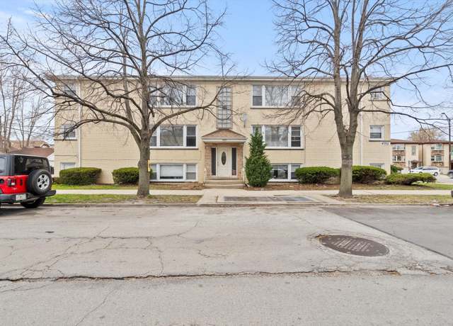 Property at 4752 N Menard Ave Unit 2S, Chicago, IL 60630, 2 beds, 1 bath