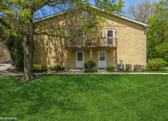 Property at 1162 Greenwood Cir, Woodstock, IL 60098, 2 beds, 1.5 baths