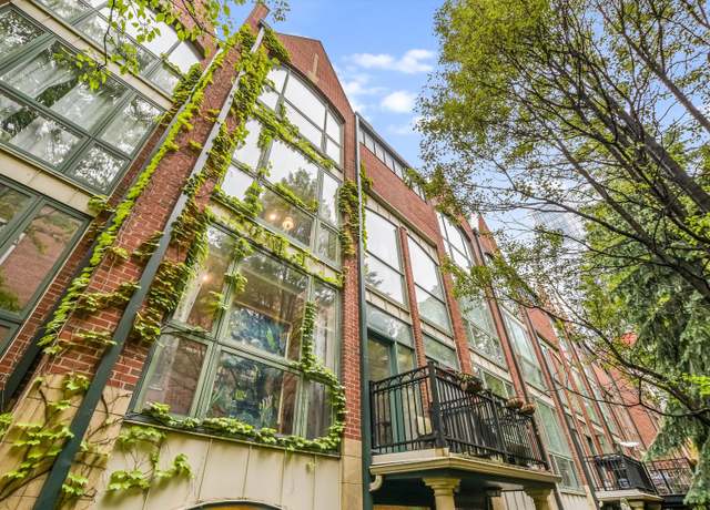 Property at 26 E 14th Pl Unit 6W, Chicago, IL 60605, 2 beds, 2.5 baths