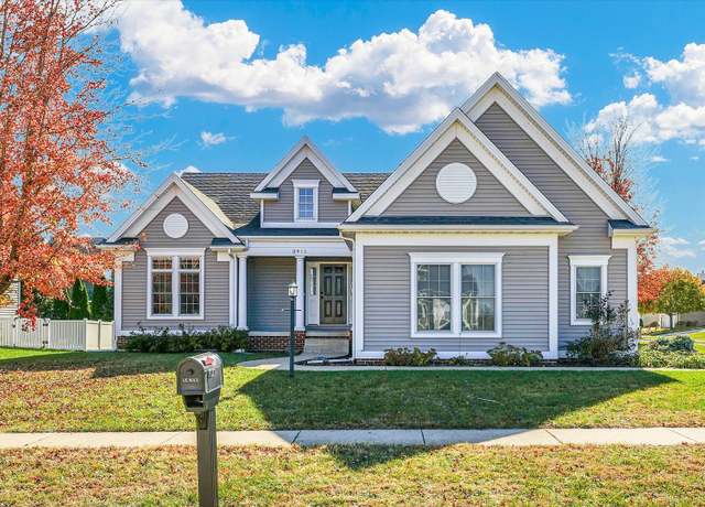 Property at 3911 Boulder Ridge Dr, Champaign, IL 61822, 3 beds, 2 baths