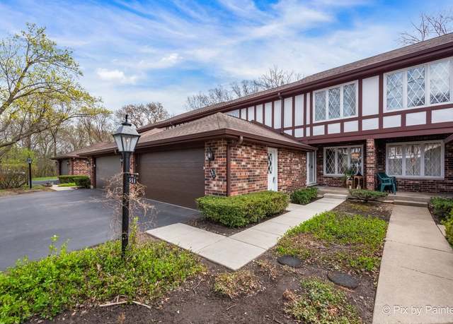 Property at 551 Woodmar Ter, Crystal Lake, IL 60014, 3 beds, 2.5 baths