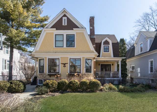 Property at 401 S Prospect Ave, Park Ridge, IL 60068, 4 beds, 3.5 baths