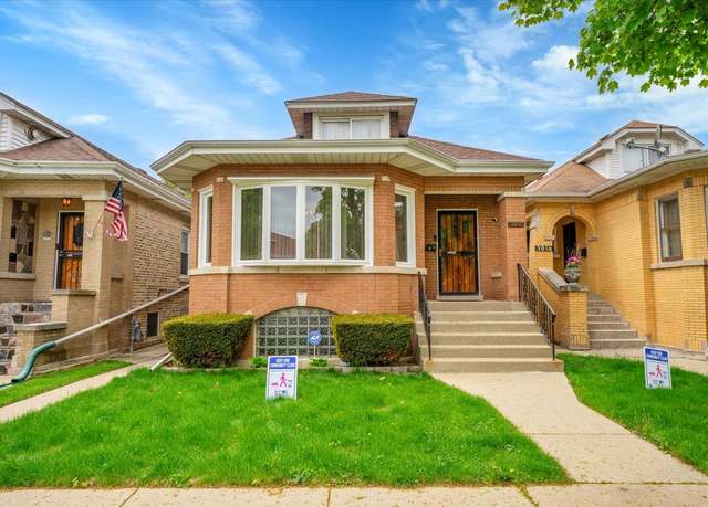 Property at 3016 N Major Ave, Chicago, IL 60634, 5 beds, 2.5 baths