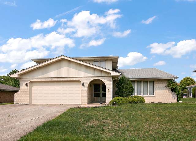 Property at 14216 Trenton Ave, Orland Park, IL 60462, 3 beds, 3 baths