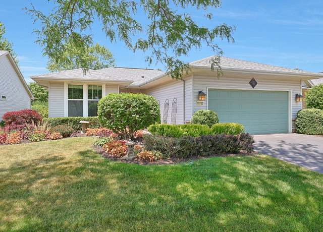 Property at 11733 Wildrose Dr, Huntley, IL 60142, 2 beds, 2 baths