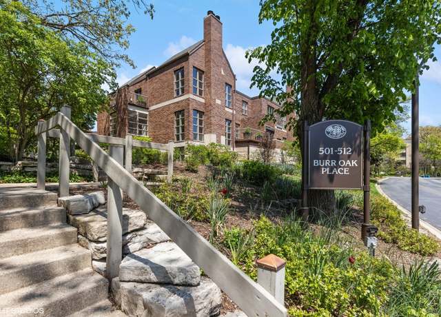 Property at 509 Burr Oak Pl, Hinsdale, IL 60521, 3 beds, 3.5 baths