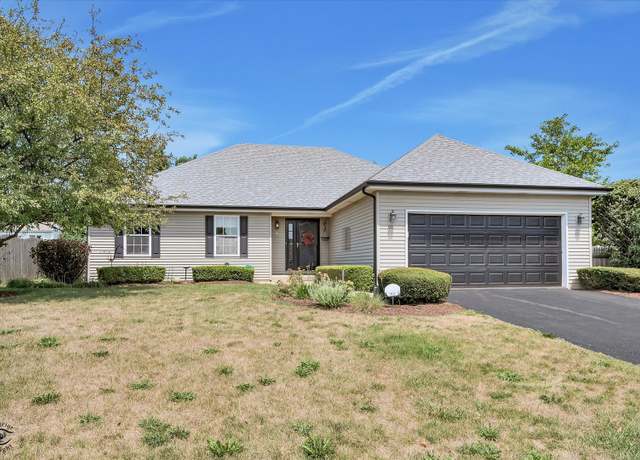 Property at 901 Barton Ln, Peotone, IL 60468, 3 beds, 2 baths