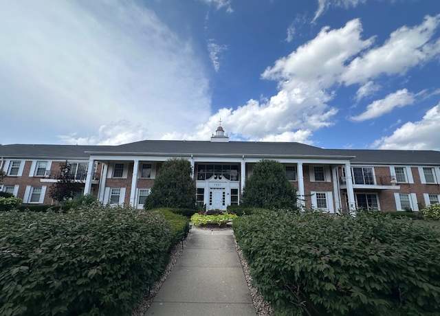 Property at 3001 Heritage Dr #103, Joliet, IL 60435, 2 beds, 2 baths