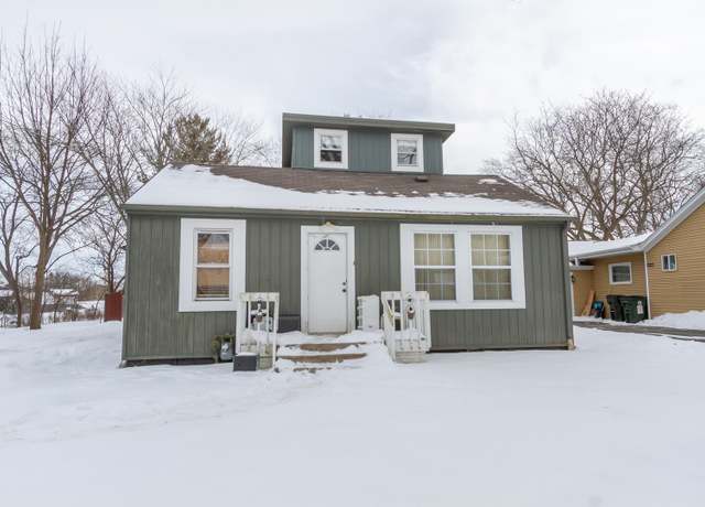 Property at 36379 N Wesley Rd, Ingleside, IL 60041, 3 beds, 2.5 baths