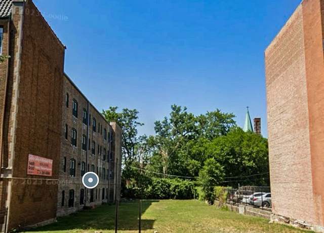 Property at 7806 S South Shore Dr, Chicago, IL 60649