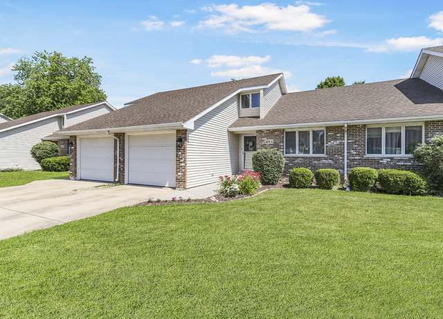 Property at 323 Vista Ct Unit C, Minooka, IL 60447, 3 beds, 2 baths