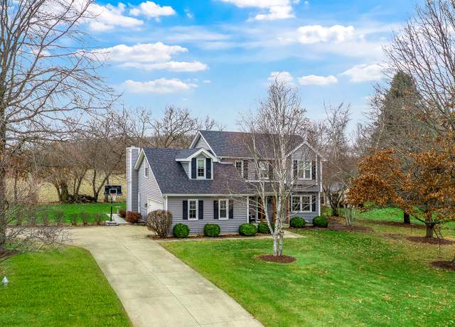 Property at 51 Fox Glen Dr, Yorkville, IL 60560, 3 beds, 2.5 baths