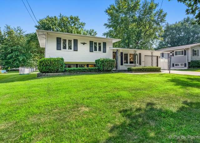 Property at 902 Dawn Ct, Dekalb, IL 60115, 3 beds, 2 baths