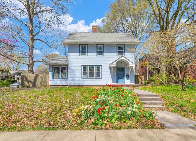 Property at 310 W Iowa St, Urbana, IL 61801, 4 beds, 3 baths