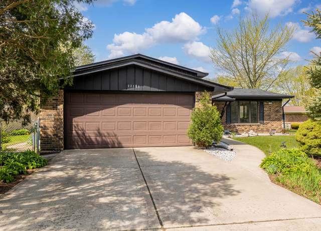 Property at 22434 Pleasant Dr, Richton Park, IL 60471, 3 beds, 2 baths