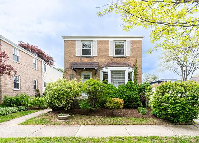 Property at 5935 Carol Ave, Morton Grove, IL 60053, 3 beds, 2 baths